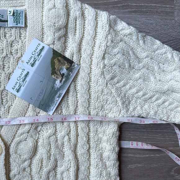 NEW Aran Crafts merino wool cable knit cardigan Size Medium - Picture 9 of 10